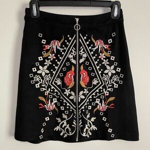 Boutique Brand THML Embroidered Suede Zip-Up Mini Skirt